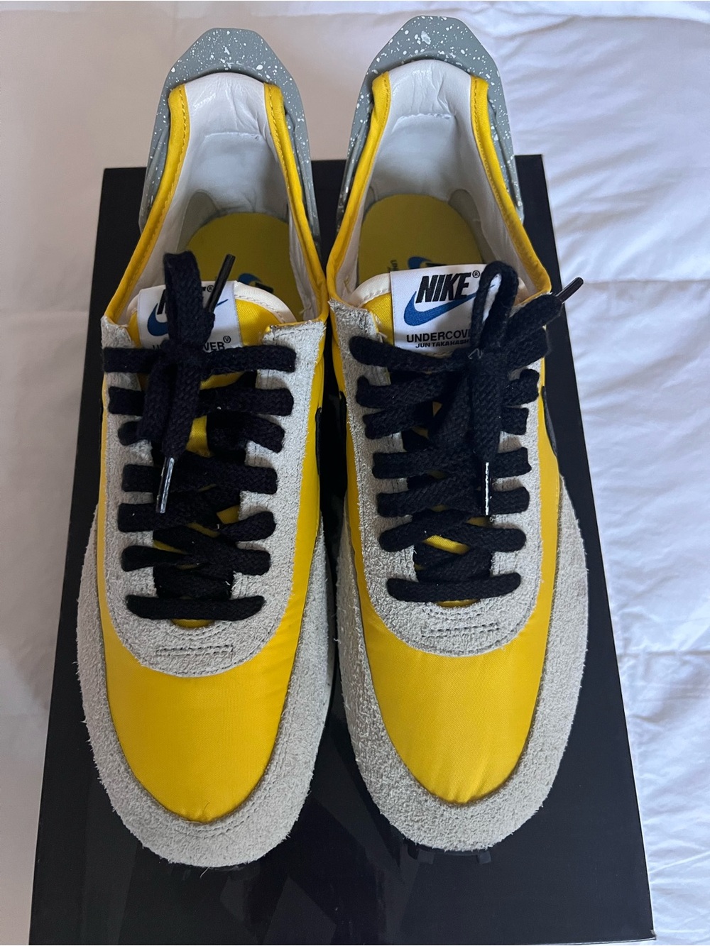 Nike Undercover Daybreak Men’s Yellow & Gray Retro Runner Sneakers